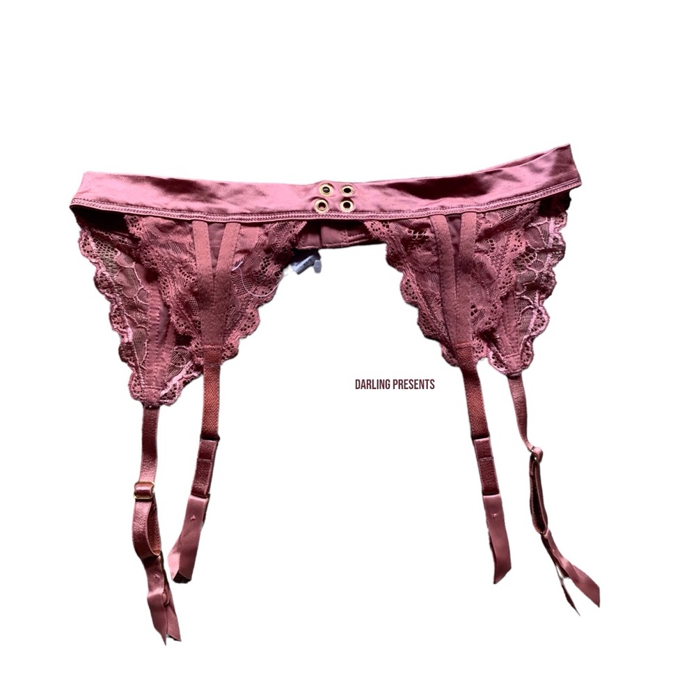 Victoria’s Secret Lace & Satin Garter Belt Women Color Deep Orange Size M/L